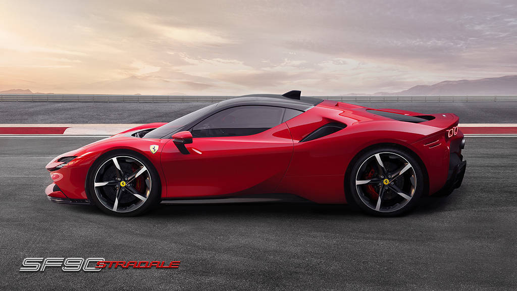 купе Ferrari SF90 Stradale 2019-2020 года