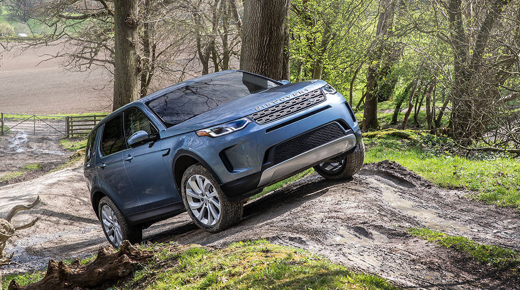 Обновленный внедорожник Land Rover Discovery Sport 2019-2020