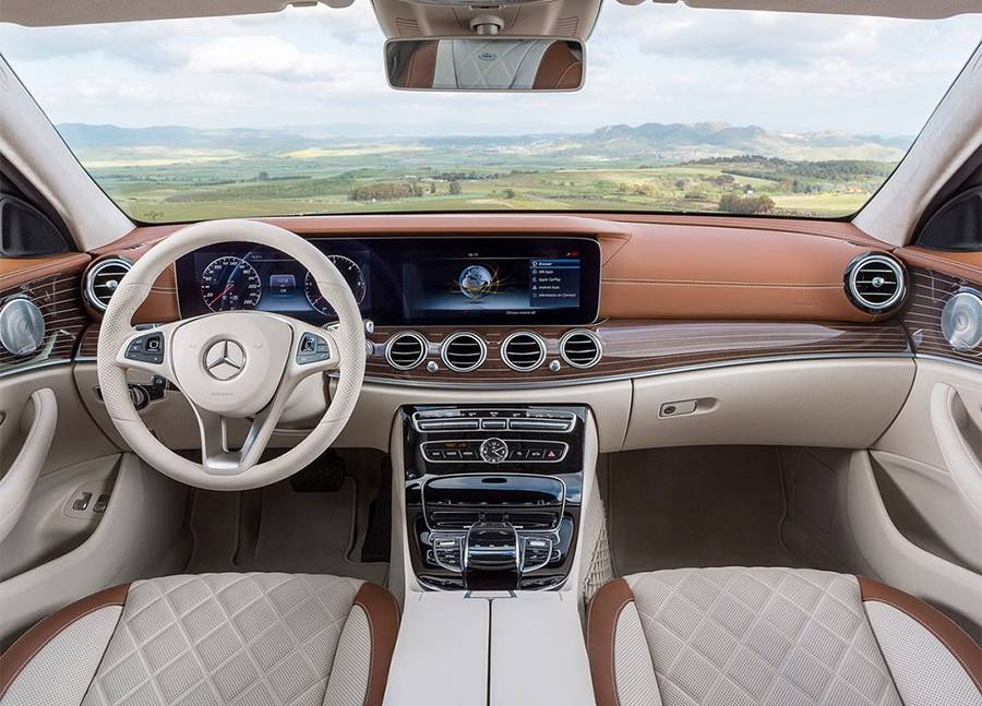 фото салона Mercedes-Benz E-Class Estate (S213) 2016-2017