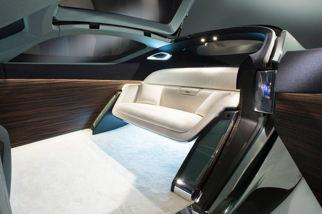 фото интерьера Rolls-Royce Vision Next 100