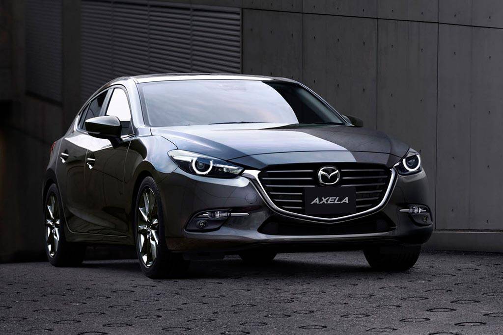 фото Mazda 3 2017-2018 года