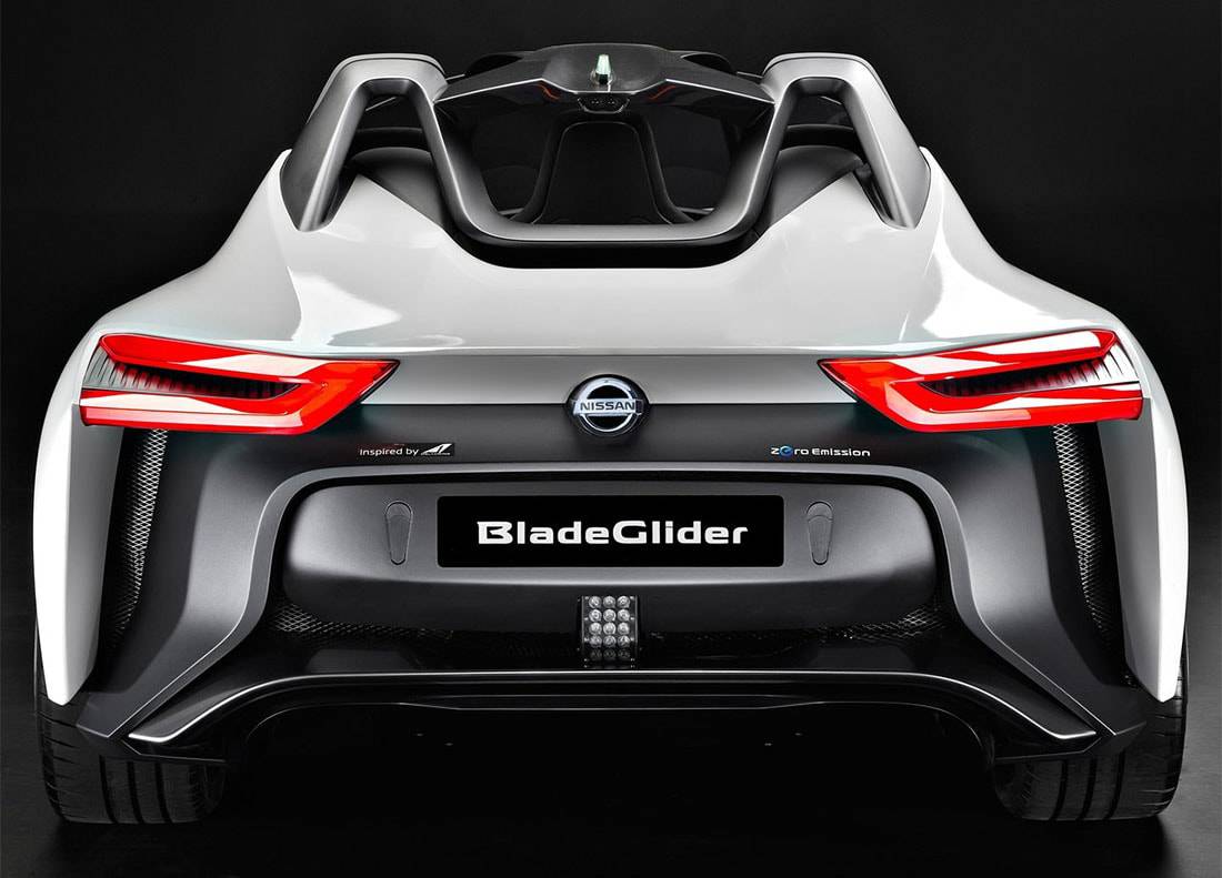 фото концепта Nissan BladeGlider 2016 (вид сзади)