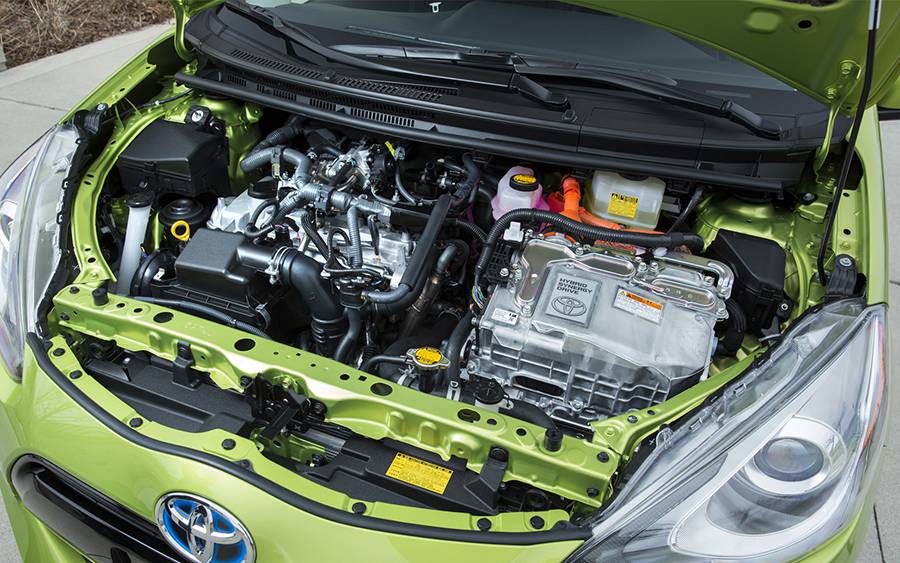 Силовой агретат Toyota Prius C 2015-2016 года - фото