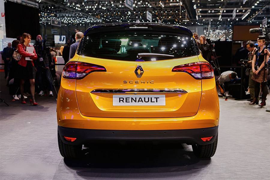 Фото минимвэн Renault Scenic 2016