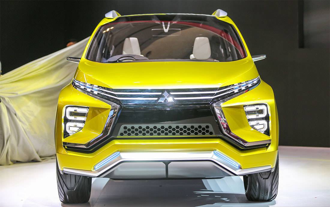 картинки Mitsubishi XM Concept 2016-2017 вид спереди