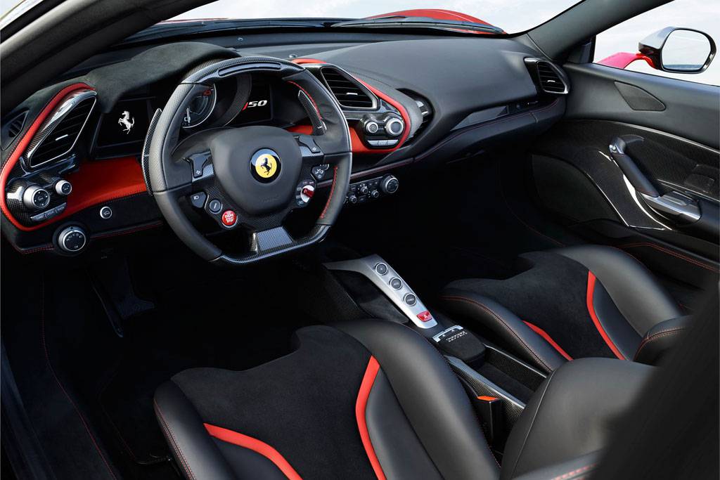 фото салона Ferrari J50