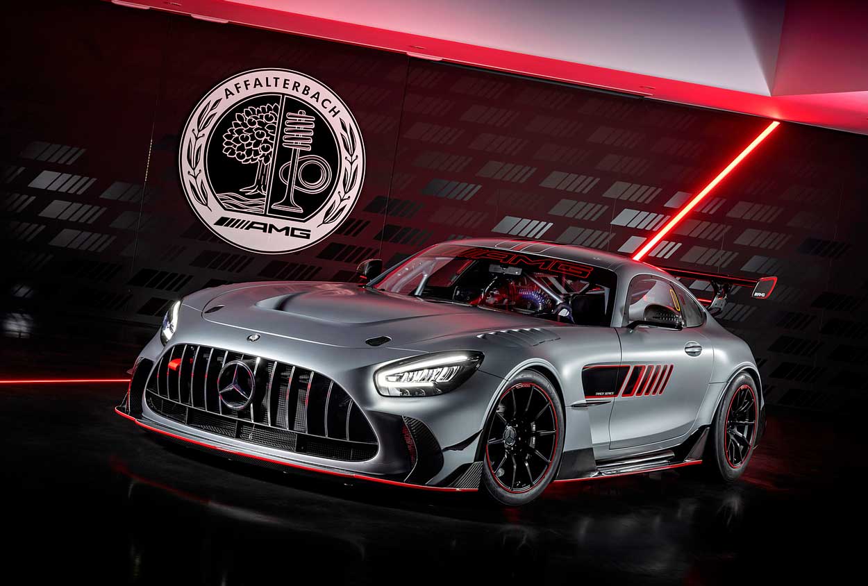 Трековое спортивное купе Mercedes-AMG GT Track Series 2023