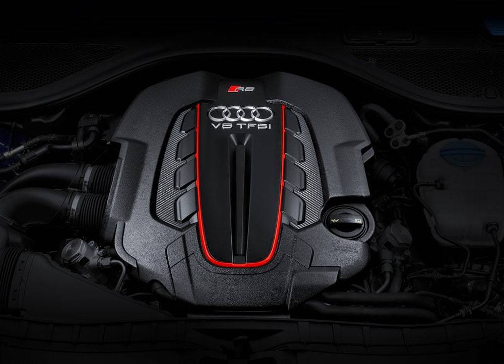 Фото двигатель Audi RS6 Avant performance 2016-2017 модельного года