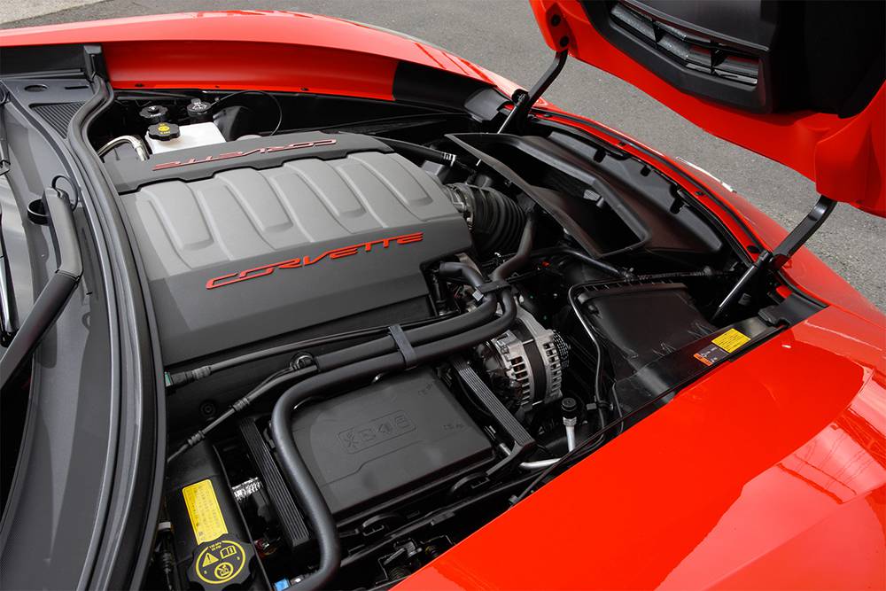 Фото мотора Chevrolet Corvette C7 Stingray 2015
