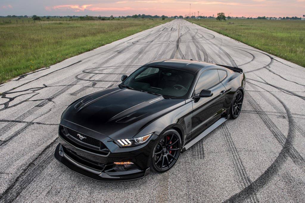 фото Ford Mustang GT HPE800