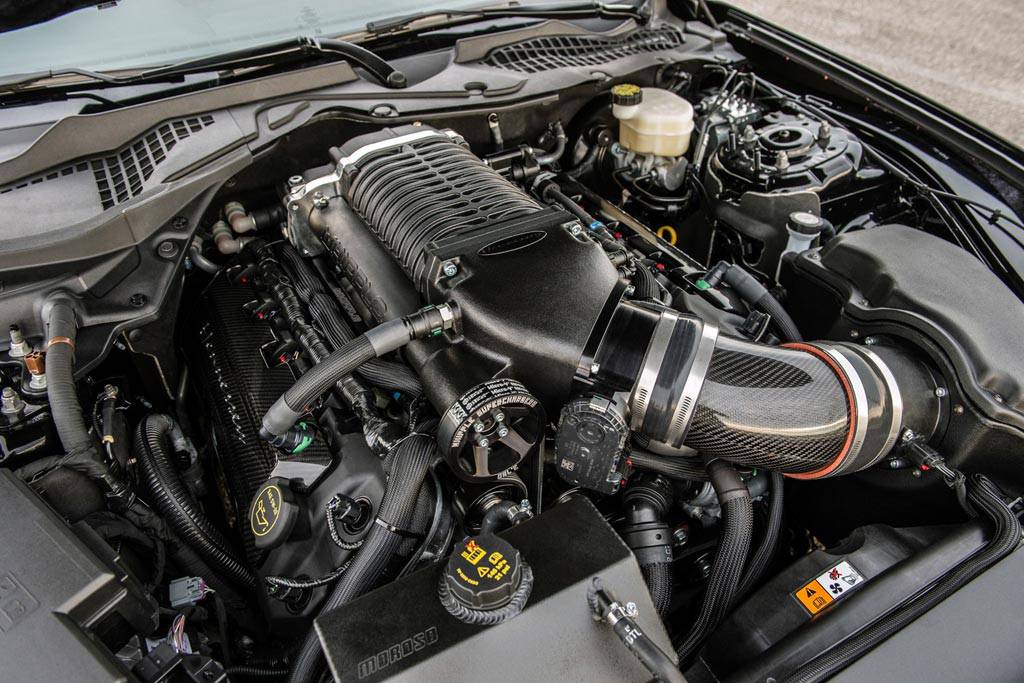 фото двигателя Ford Mustang GT HPE800