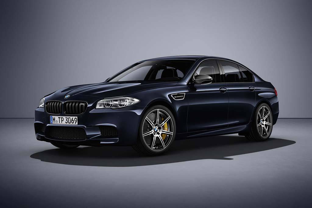 фото BMW M5 Competition Edition