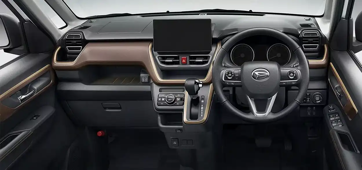 Салон Daihatsu Move 2025