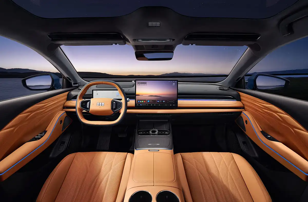 Салон Geely Galaxy Starshine 8 PHEV