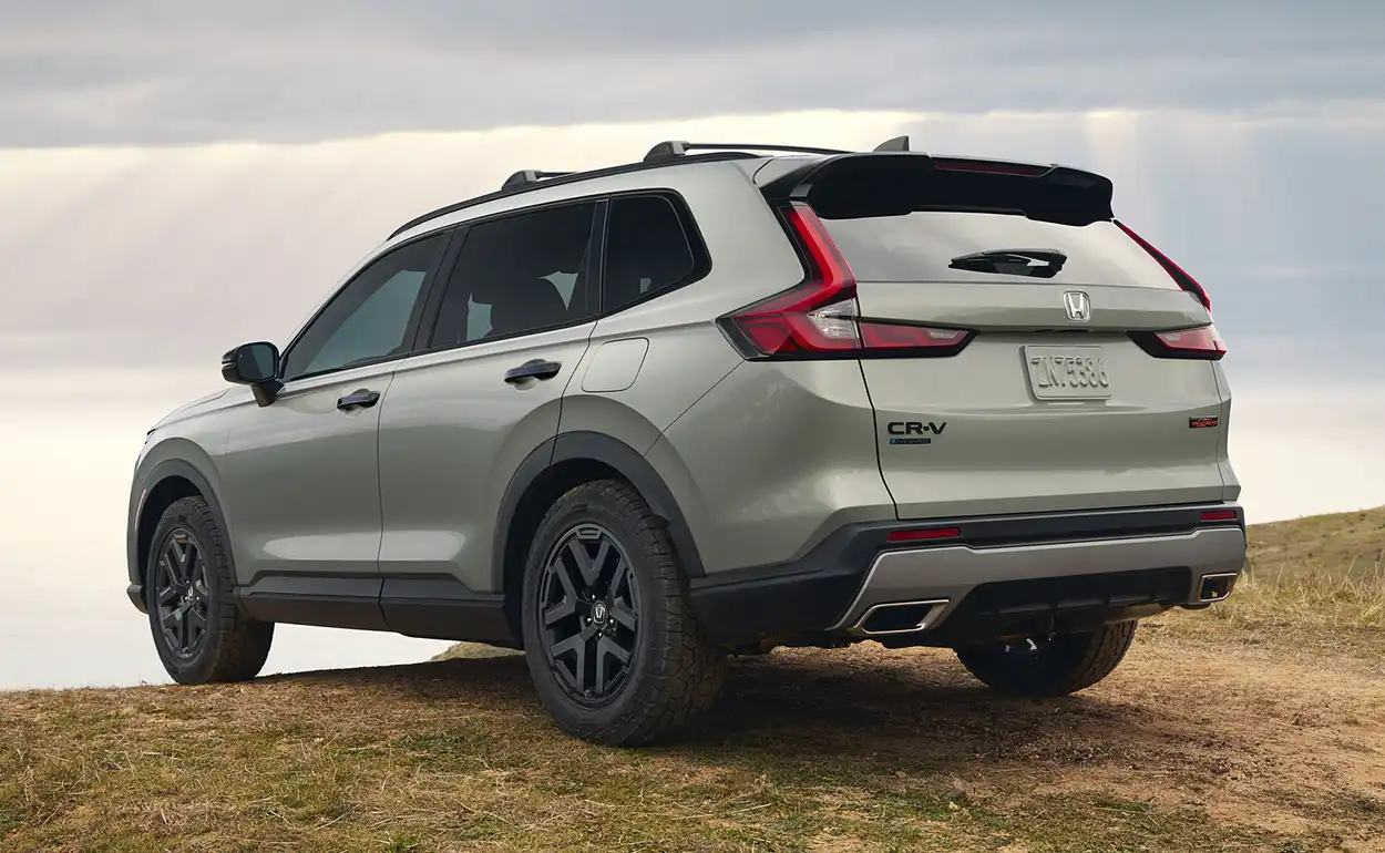 Honda CR-V 2026 года вид сзади