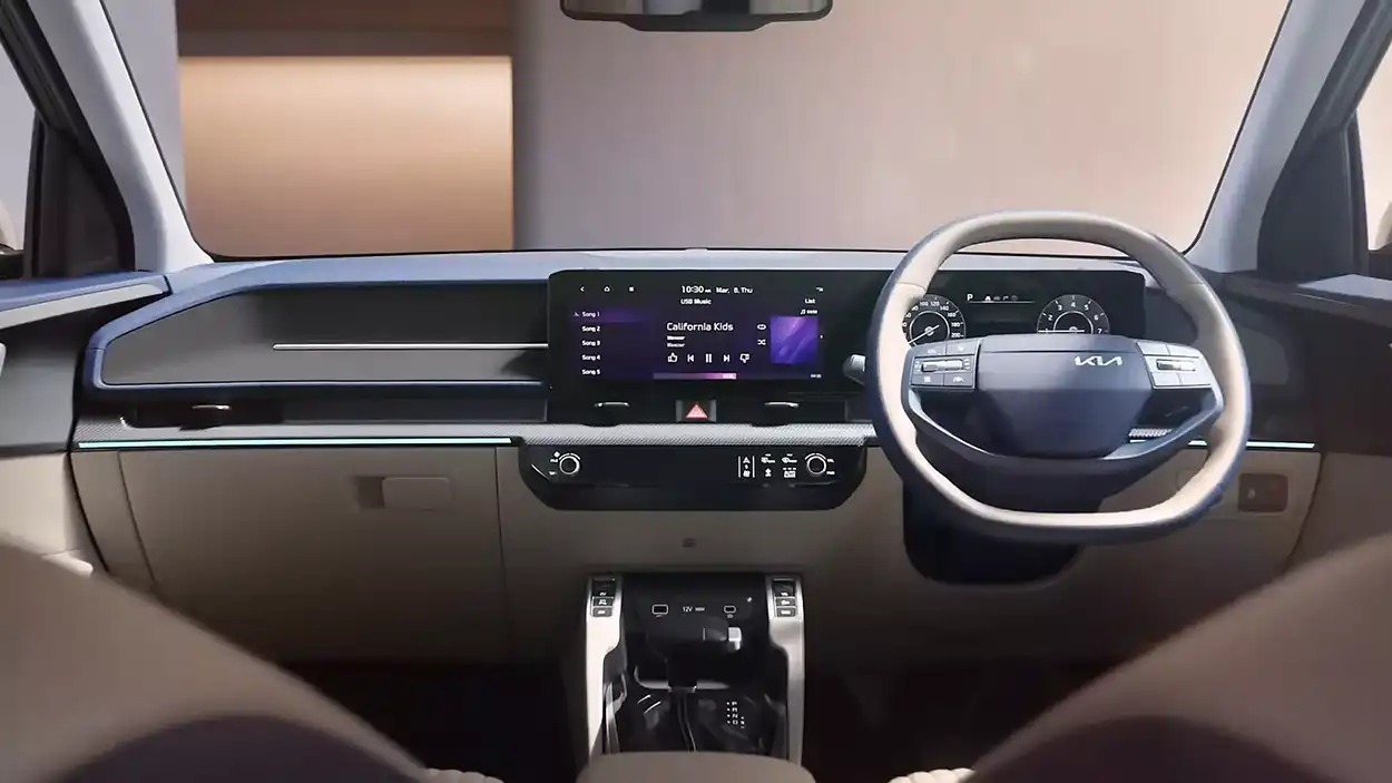 Салоно Kia Carens Clavis 2026