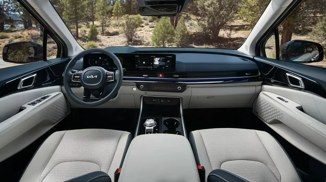 Салон Kia Carnival 2026