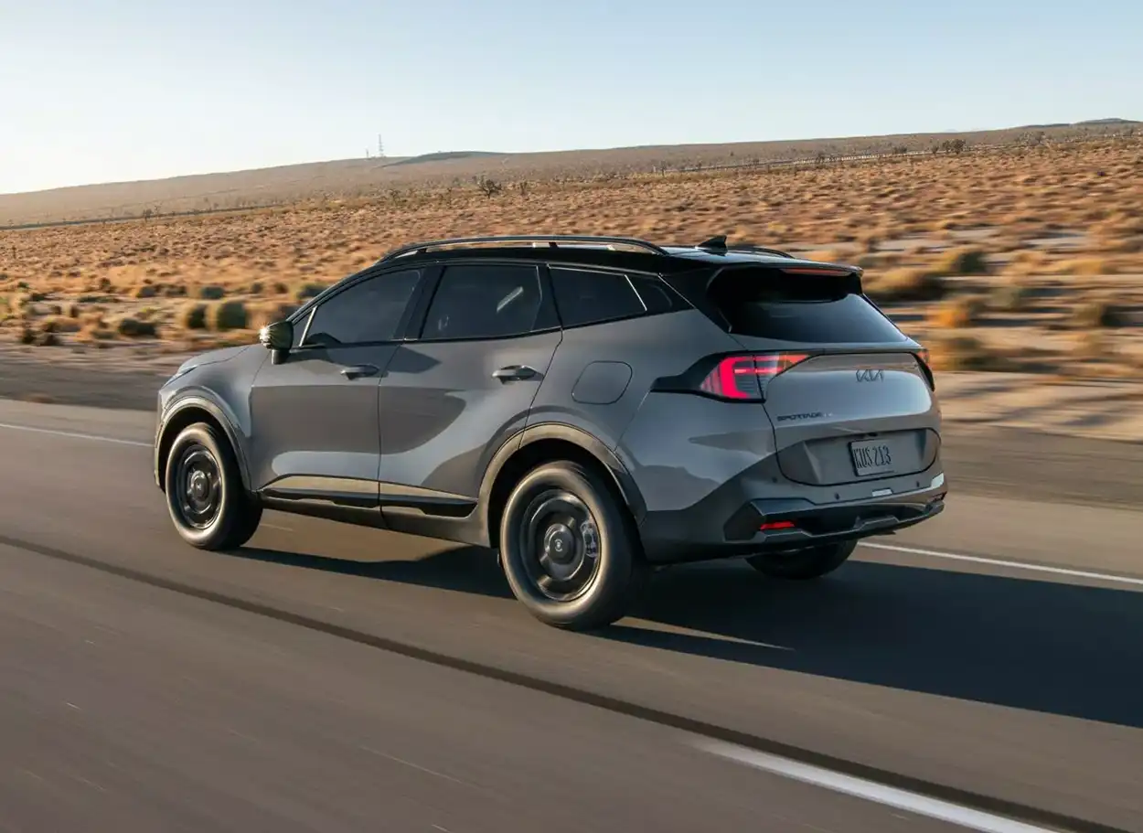 Kia Sportage 2026 вид сзади