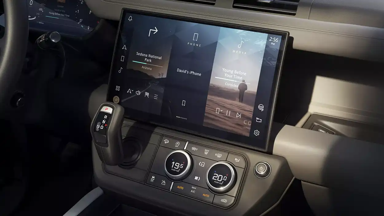 Land Rover Defender интерьер