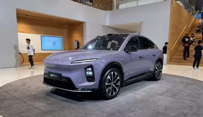 Nio EC6 вид спереди