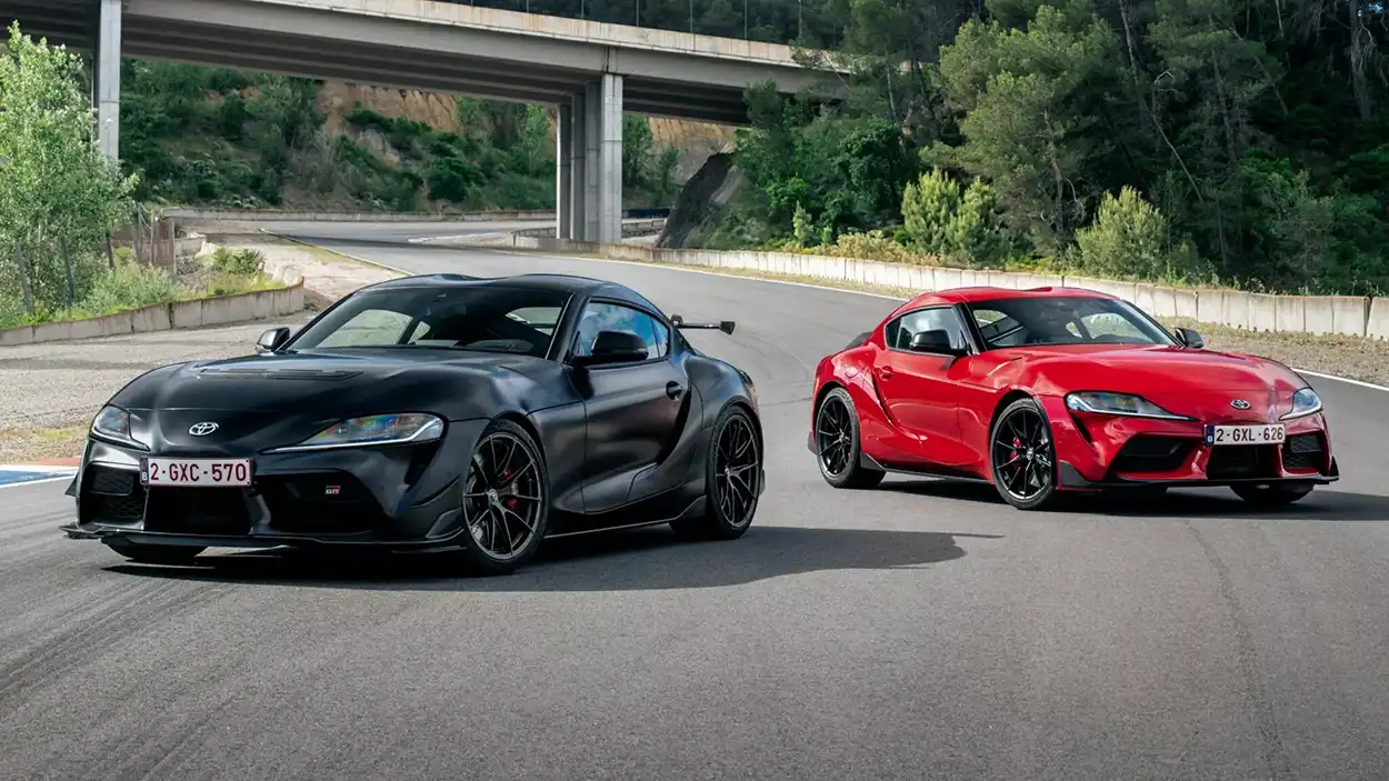 Toyota GR Supra A90 Final Edition и облегченный EVO вид спереди