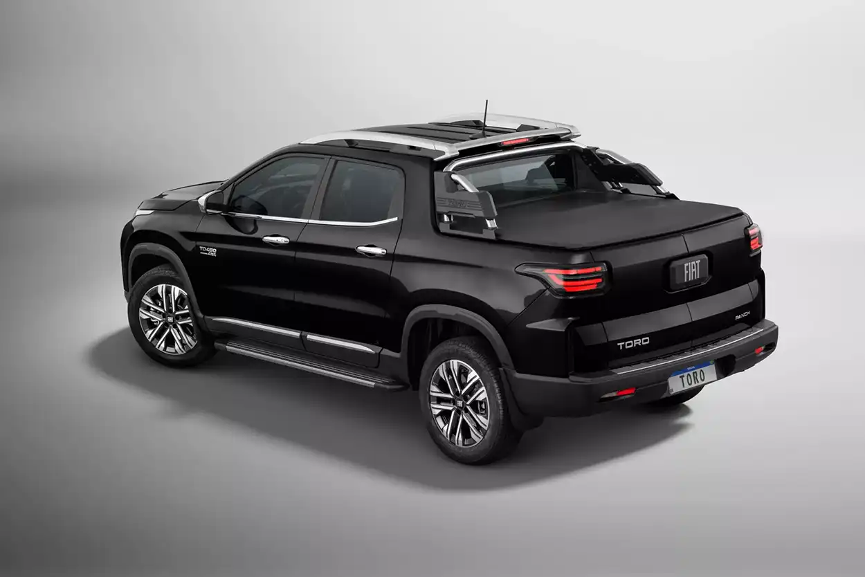 Fiat Toro Ranch 2026 вид сзади
