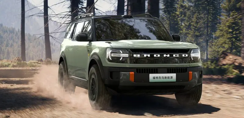 Ford Bronco EV вид спереди