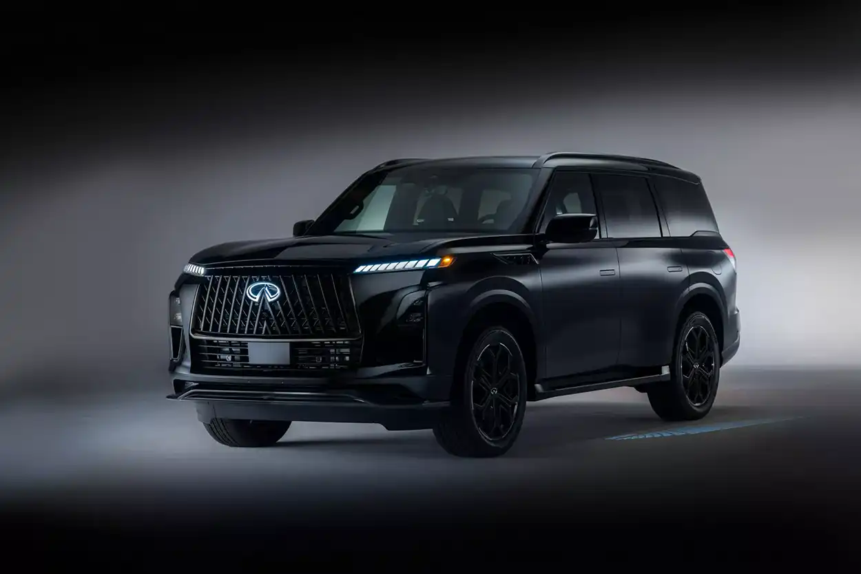 Infiniti QX80 Sport 2026 вид спереди