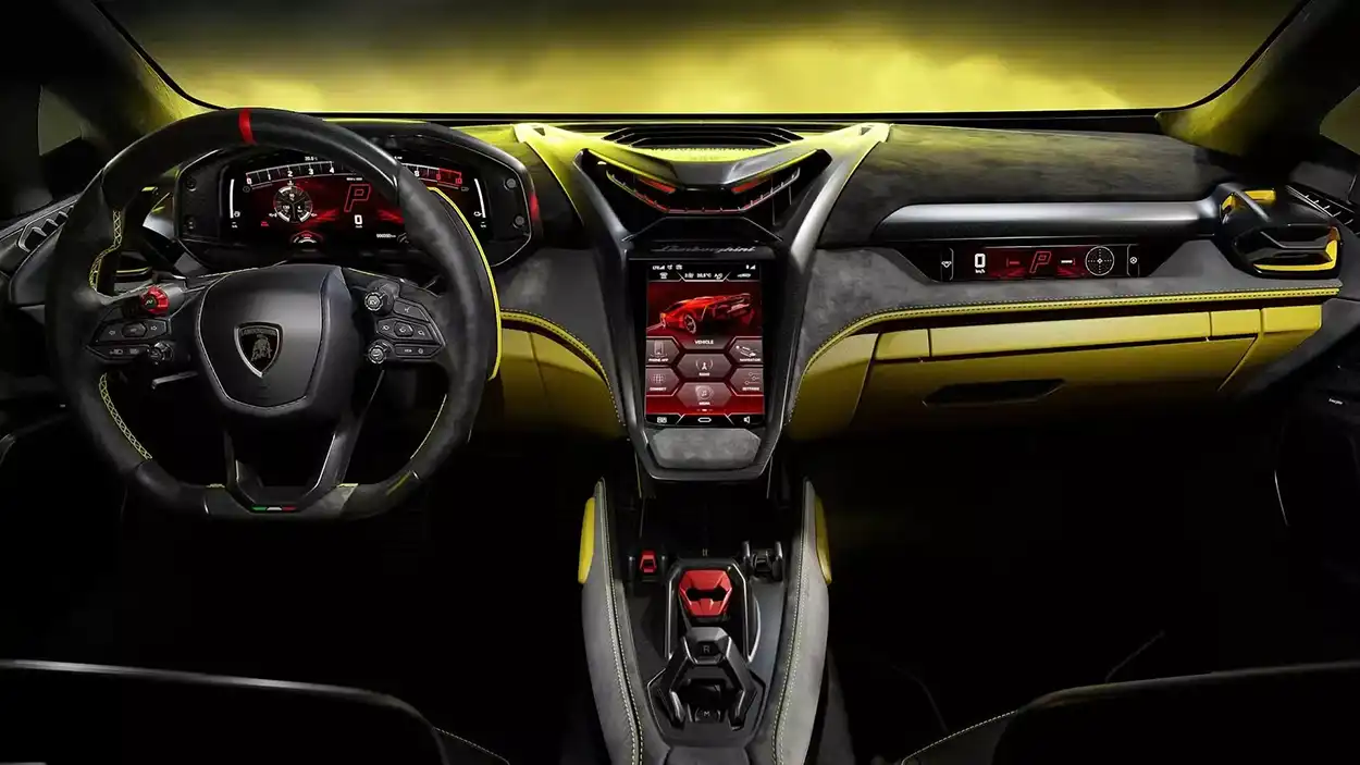 Салон Lamborghini Fenomeno