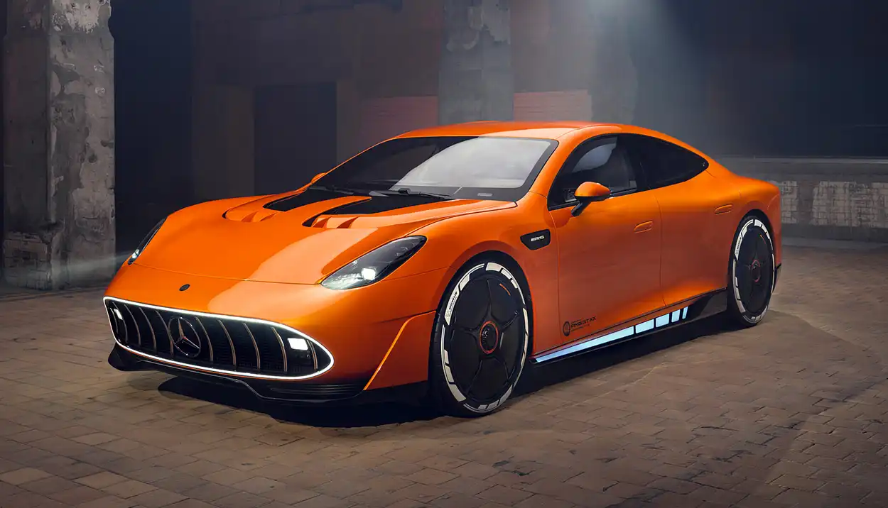 Концепт Mercedes-Benz AMG GT XX 2025 вид спереди