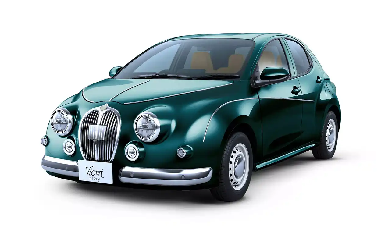 Зеленый Mitsuoka Viewt Royal Edition вид спереди