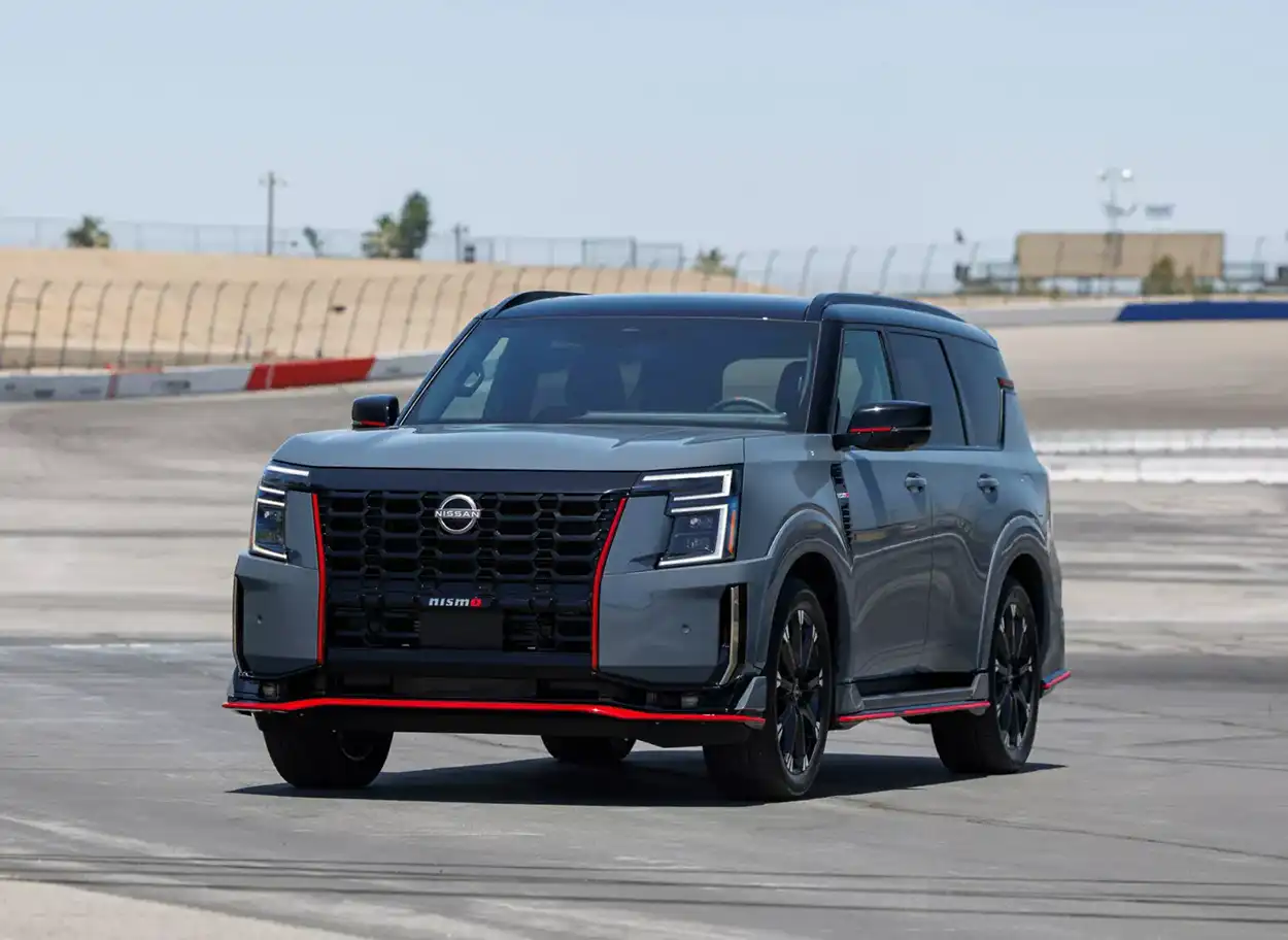 Nissan Armada NISMO 2026 вид спереди