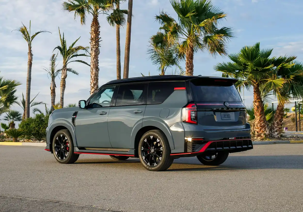 Nissan Armada NISMO 2026 вид сзади
