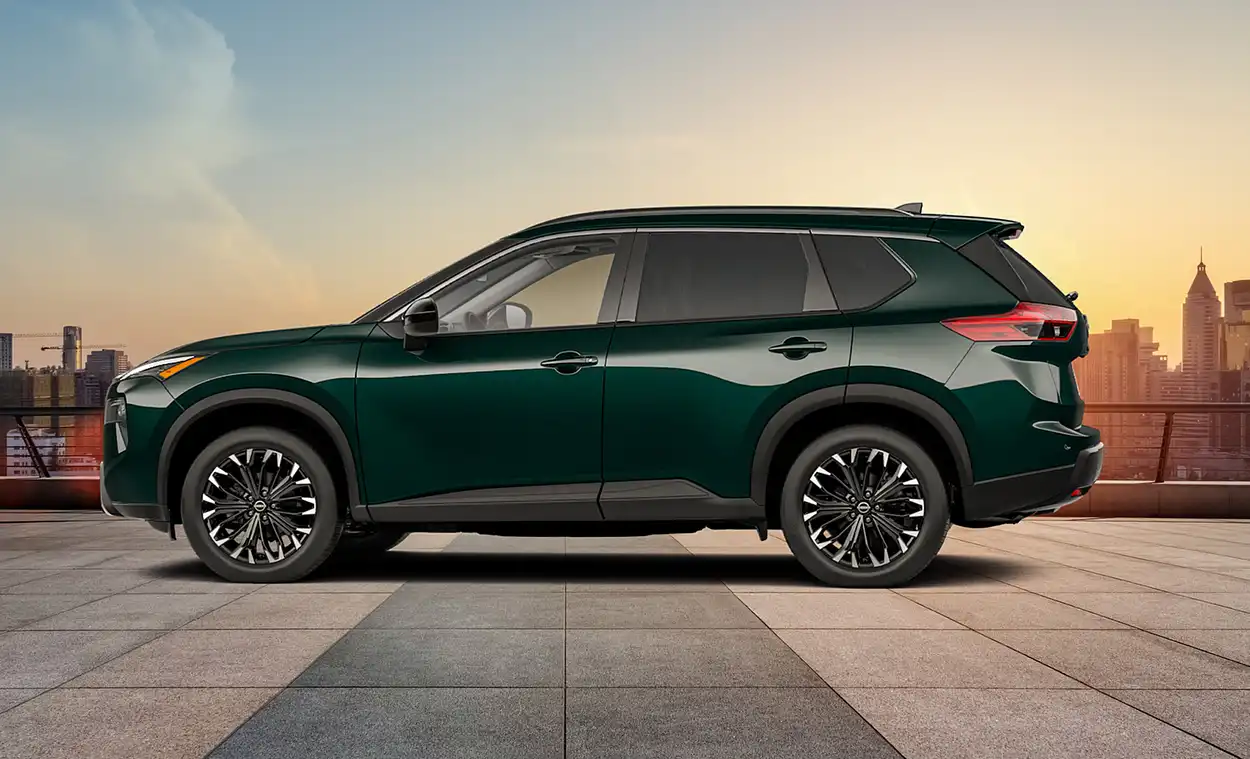 Nissan Rogue 2026 вид сбоку