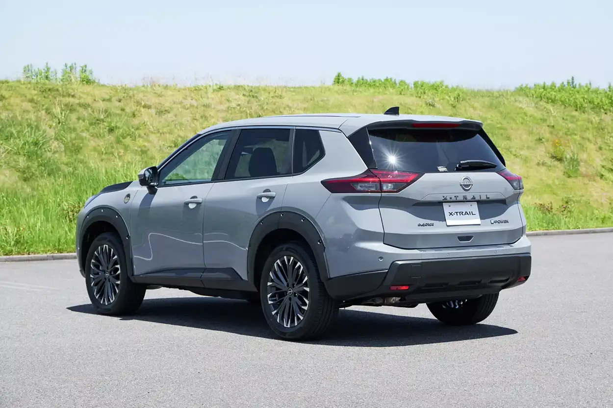 Пакет Nissan X-Trail Sotoasobi вид сзади