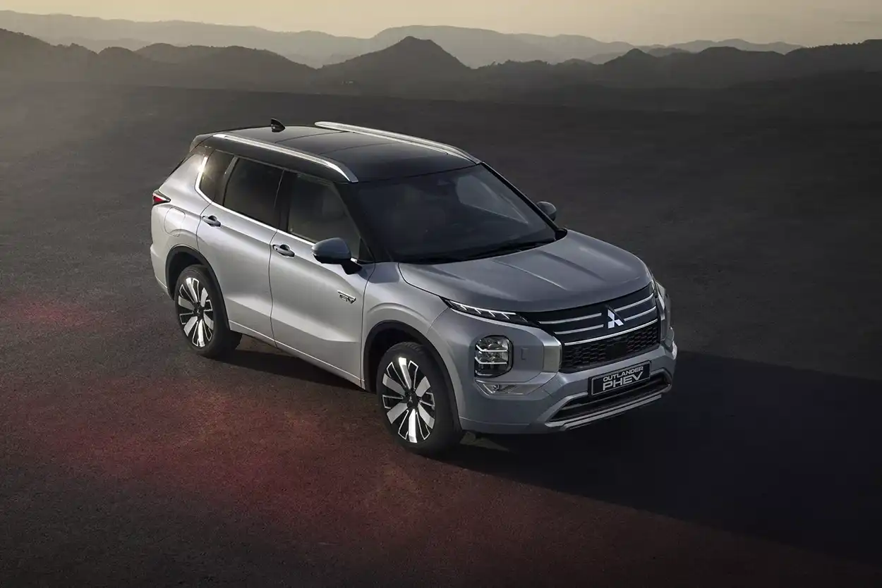 Mitsubishi Outlander Plug-In Hybrid 2026