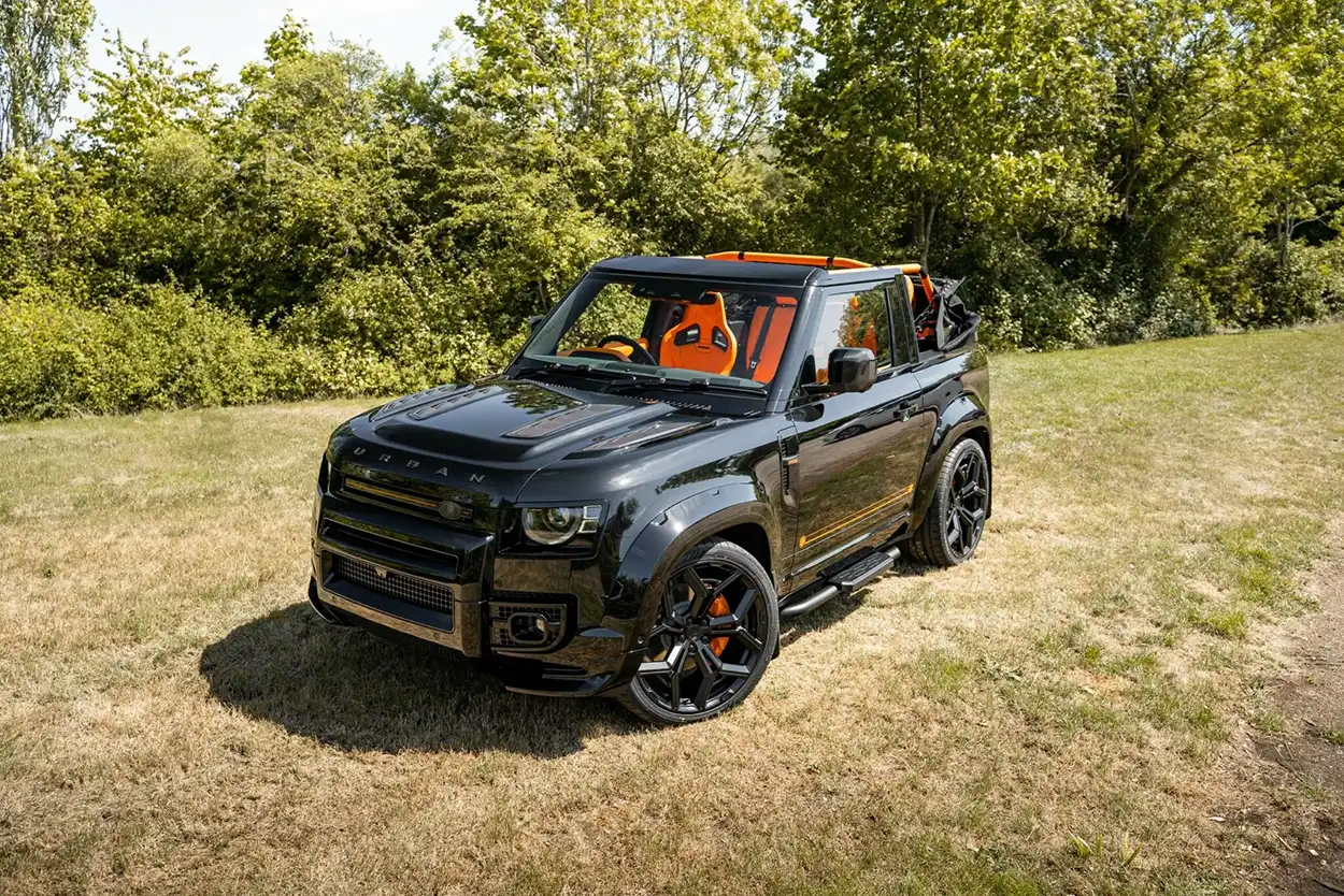 Тюнинговый кабриолет Land Rover Defender
