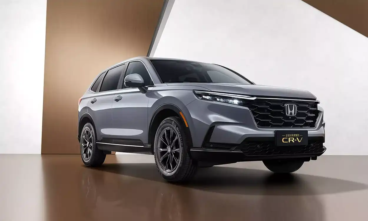 Honda Global 30th Anniversary Edition вид спереди