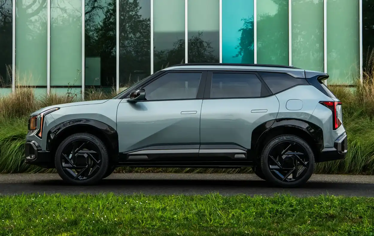 Kia Seltos 2027 ид сбоку