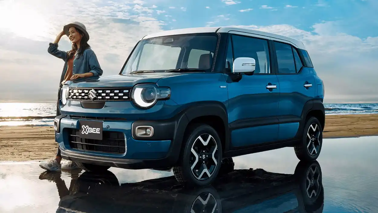 Suzuki XBee 2025 вид спереди