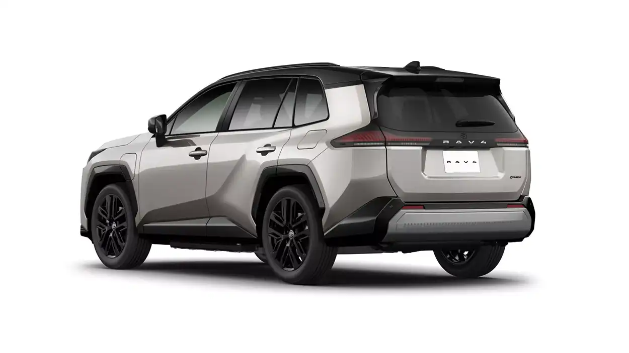 Toyota RAV4 PHEV 2026 вид сзади
