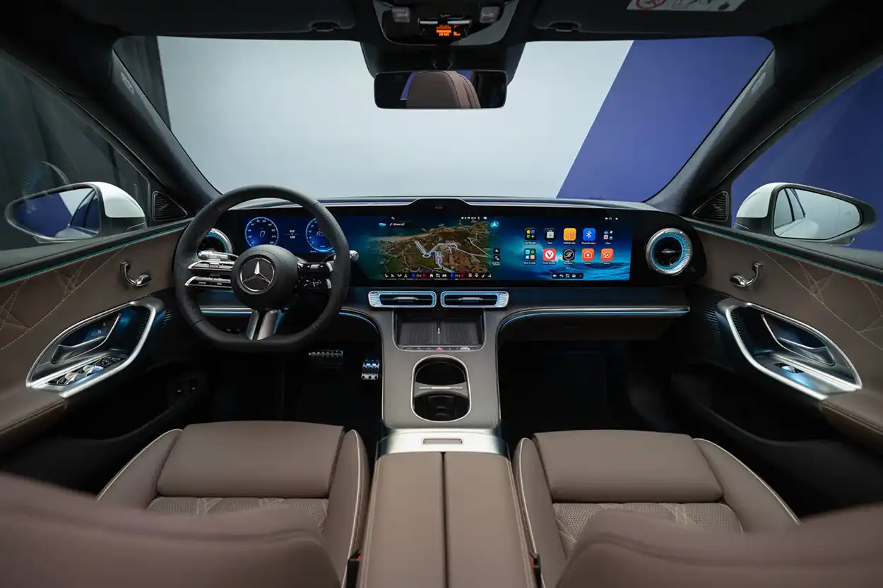 Салон Mercedes-Benz C-Class Electric 2026