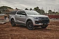 Isuzu D-Max V-Cross Commercial вид спереди