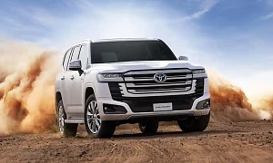 Land Cruiser 300 2026